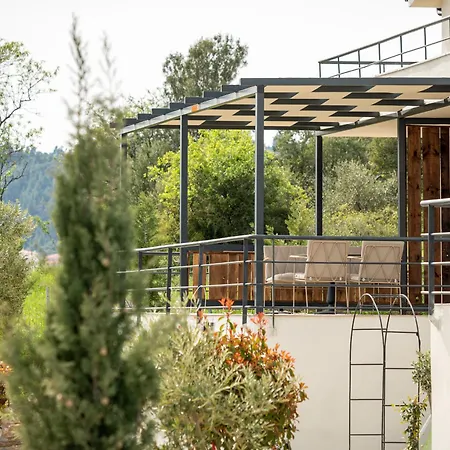 Луксозна вила Enos Retreat Агиос Николаос