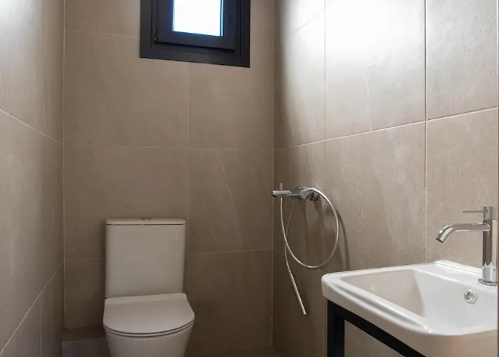 Villa Enos Retreat *